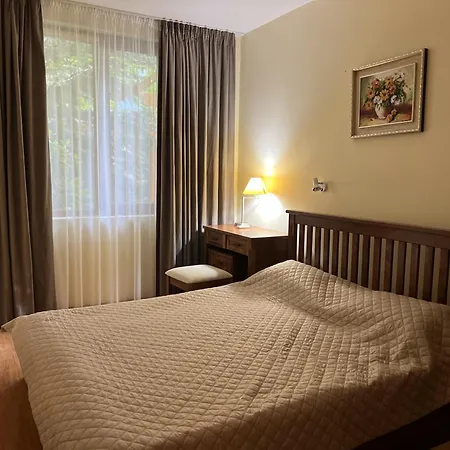 Apartment аpartment In The Garden Of Eden