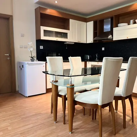 Apartment аpartment In The Garden Of Eden *